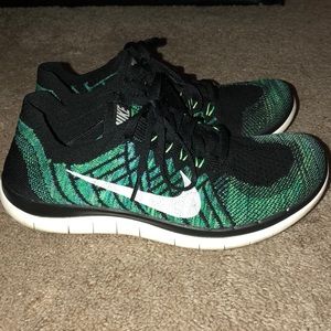 Women’s Nike free flyknit 4.0